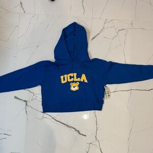 Women’s cropped UCLa sweatshirt